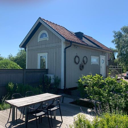 Station Bed And Kitchen Guesthouse Varberg Bagian luar foto