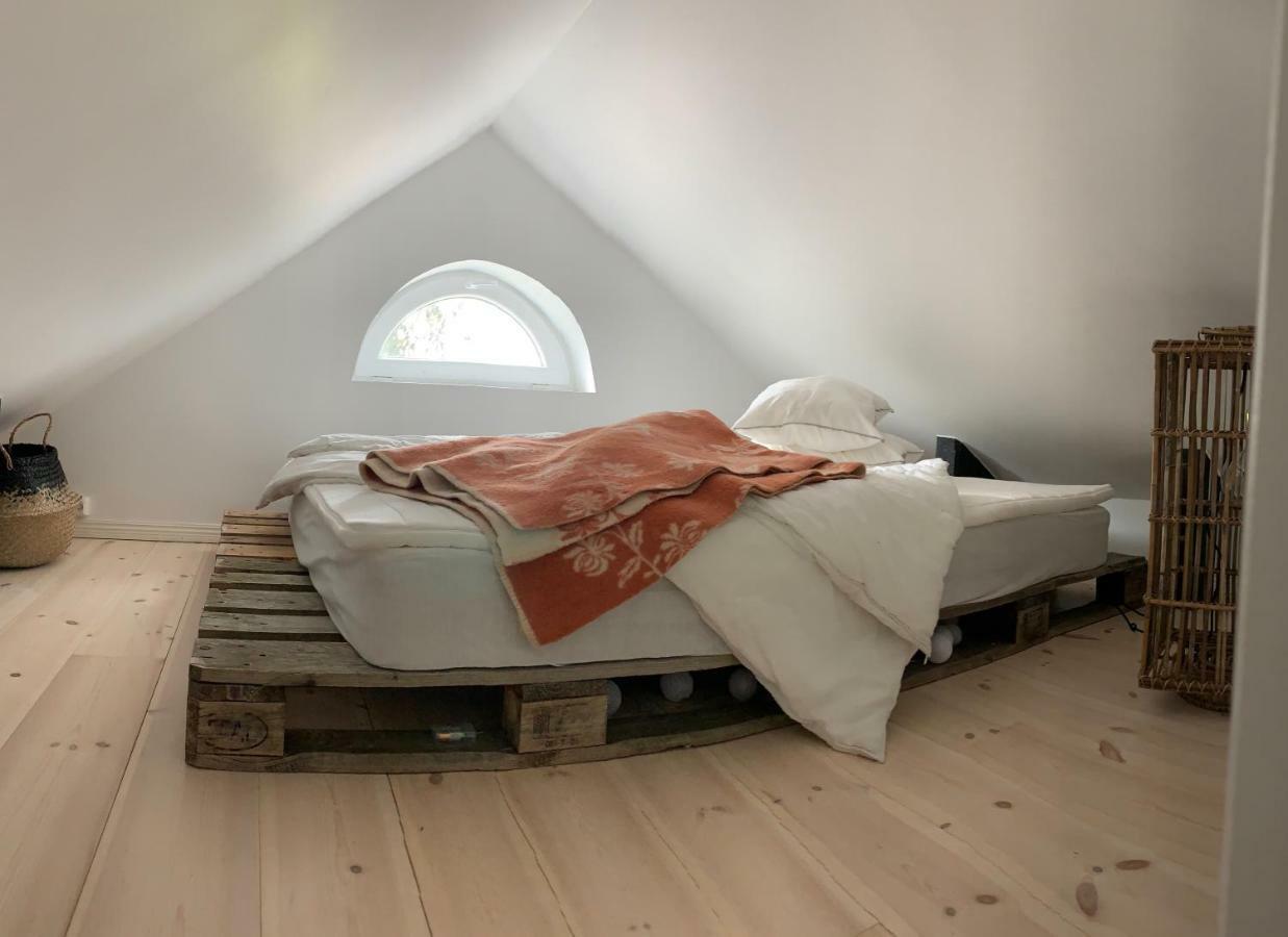 Station Bed And Kitchen Guesthouse Varberg Bagian luar foto